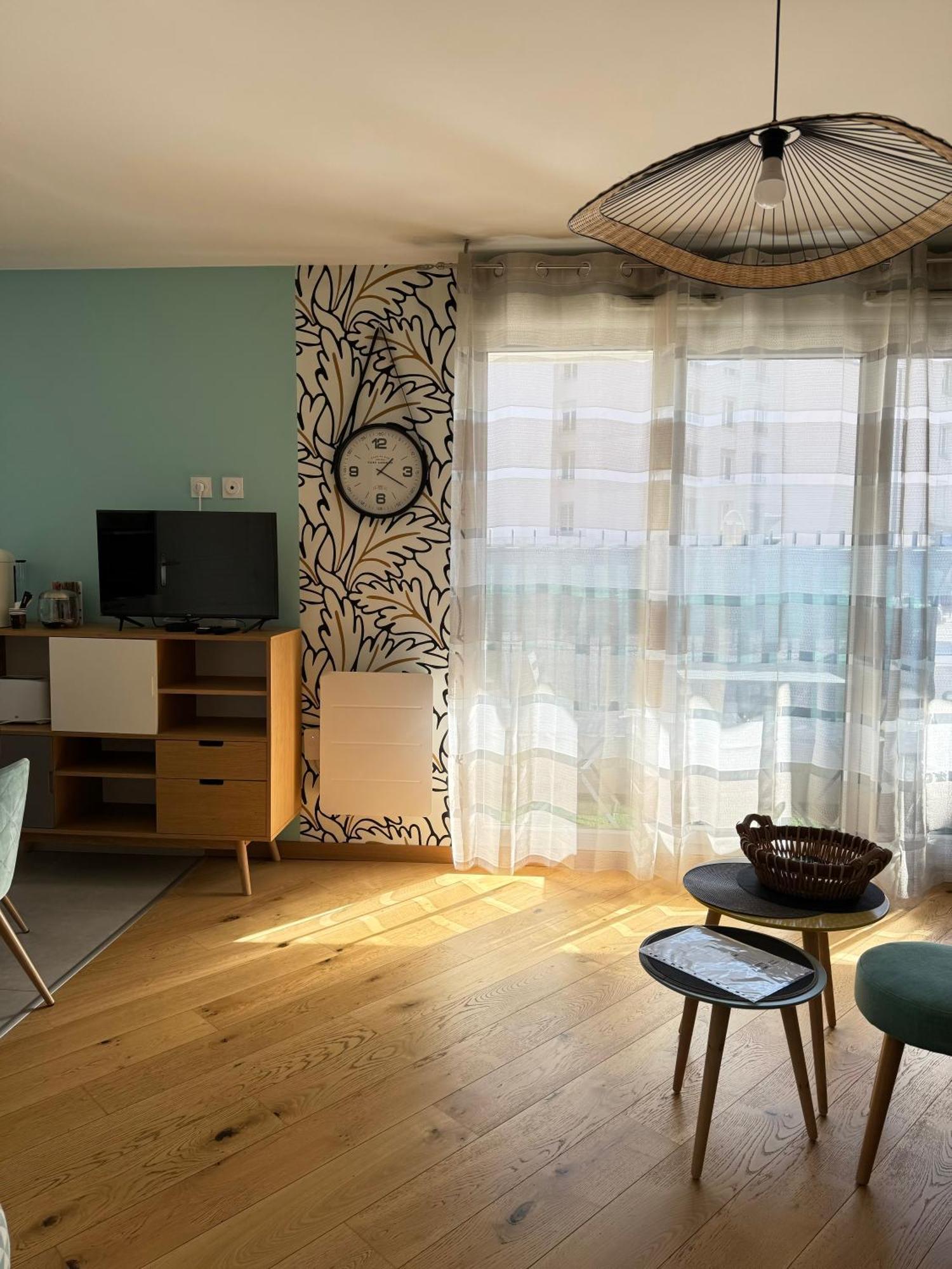Douceur Lyonnaise, Villeurbanne Kültér fotó